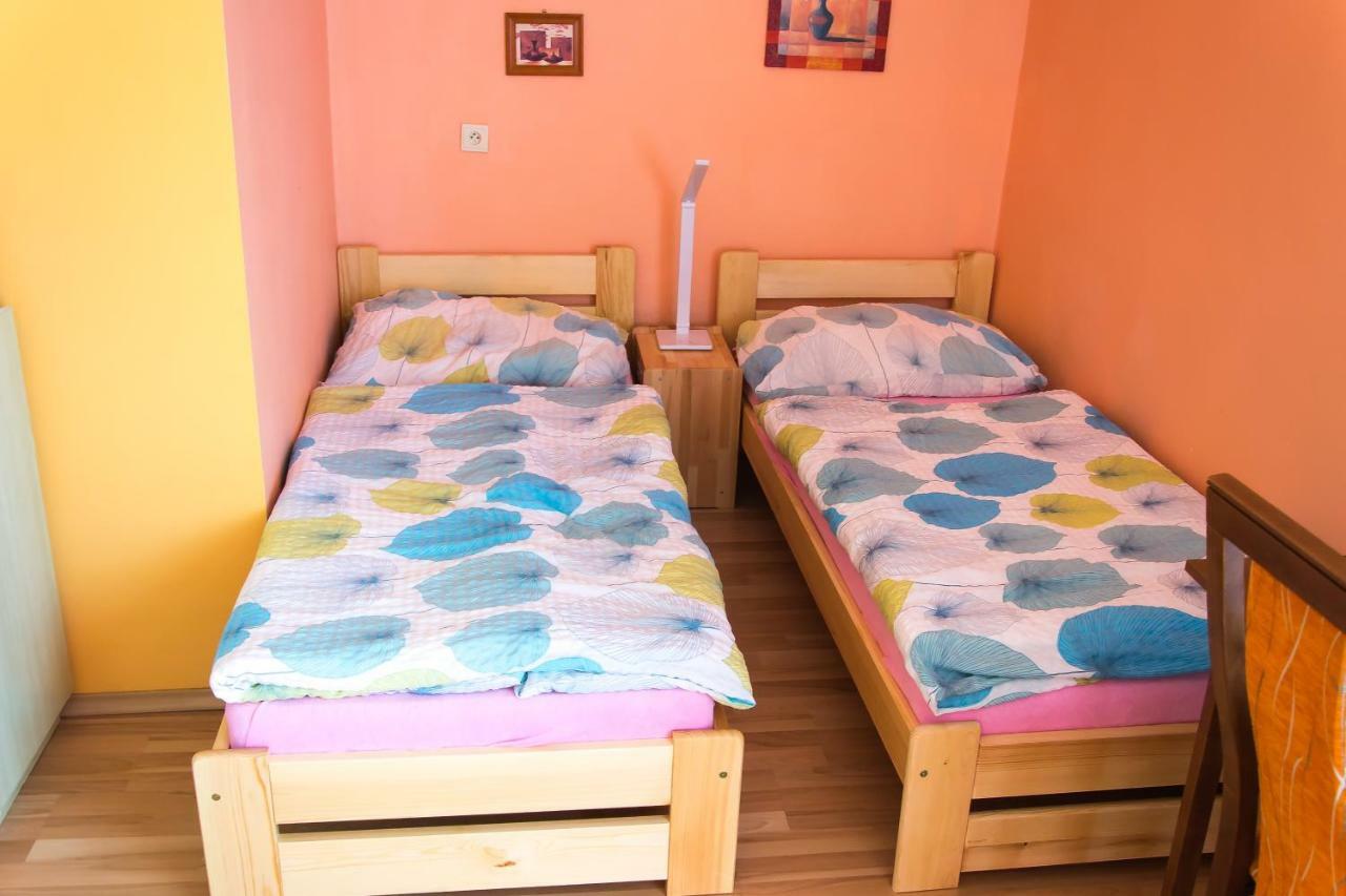 Ubytovanie U Jozefa Červený Kláštor Esterno foto